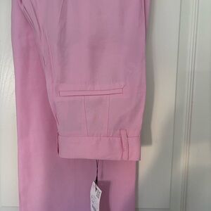 Zara pink pants
Perfect for summer